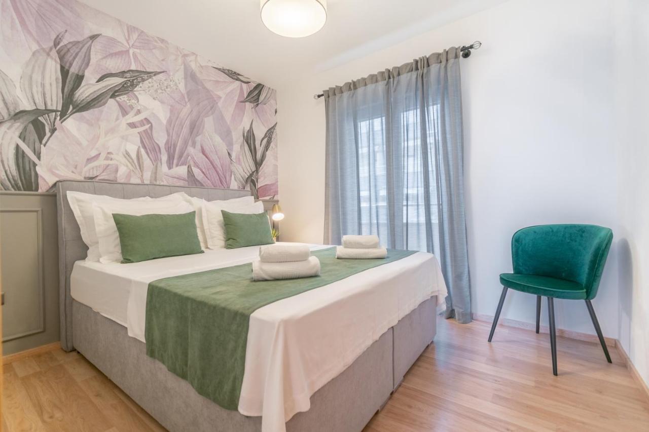 Apartmani Eterovic Baska Voda Luaran gambar