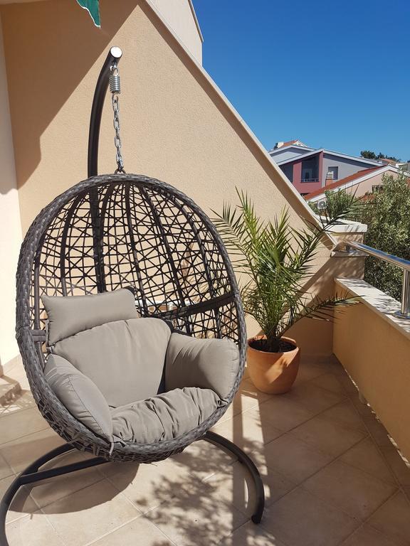 Apartmani Eterovic Baska Voda Luaran gambar