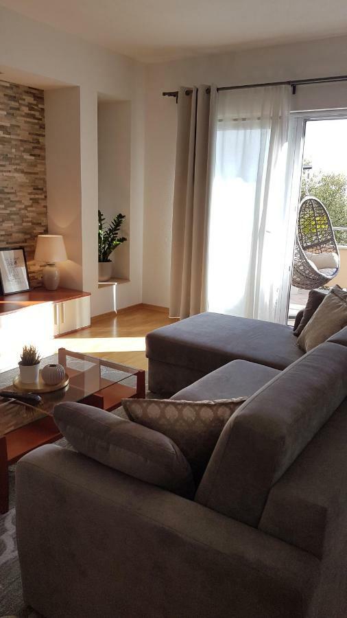 Apartmani Eterovic Baska Voda Luaran gambar
